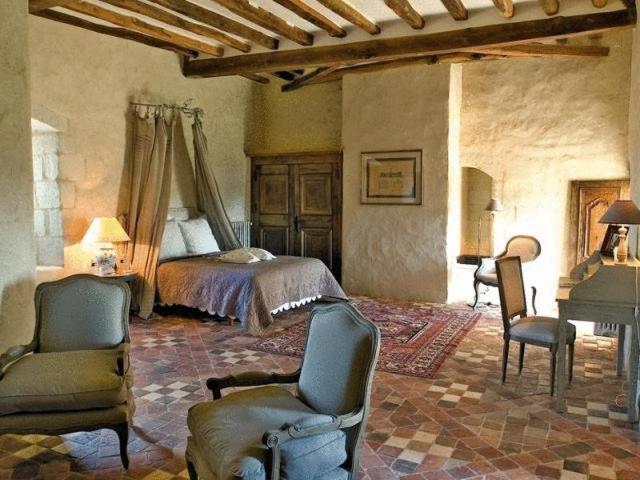 Отель Chateau De Charge Тур Экстерьер фото